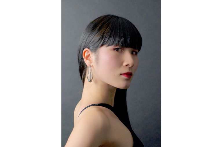 フルサワユリエ