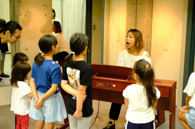 子供ミュージカルレッスン